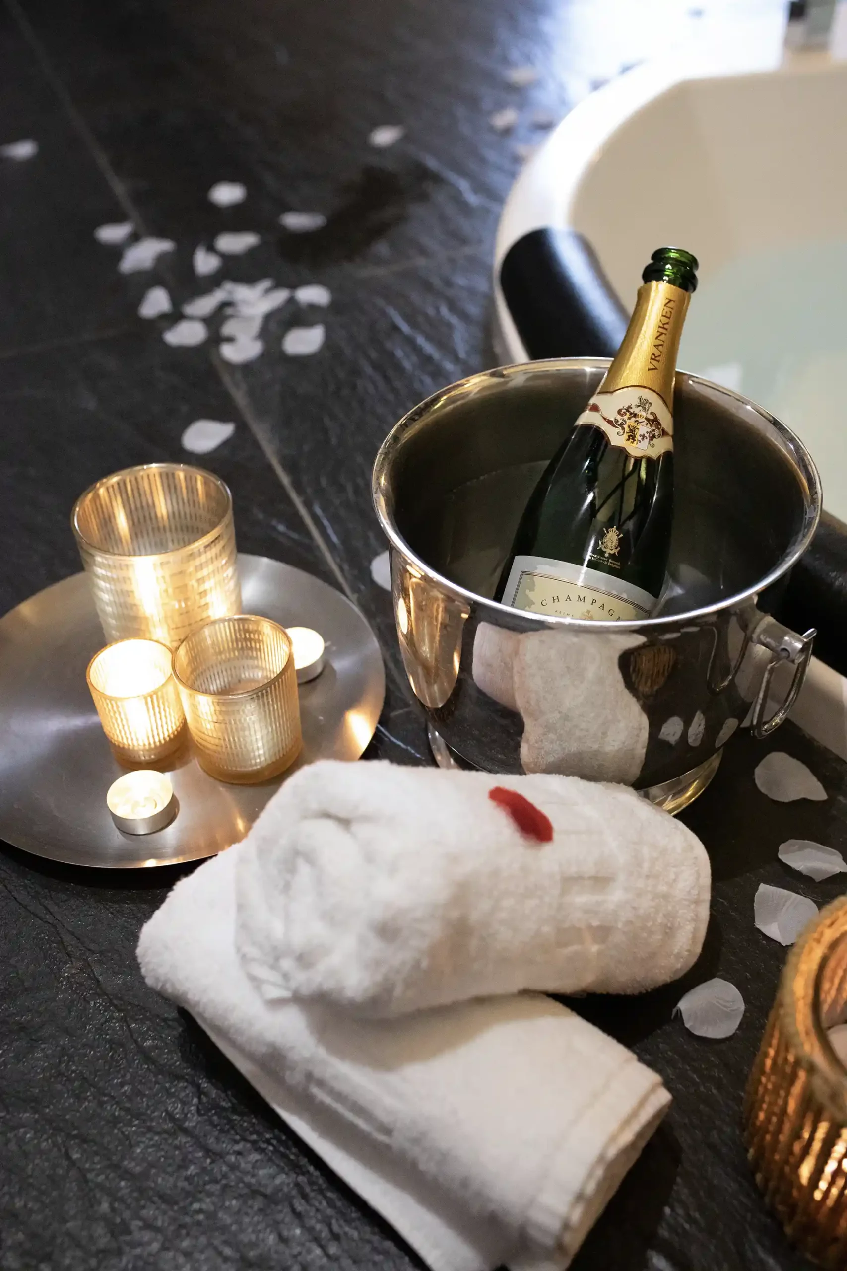 Suites Wellness sprimont bouteille champagne