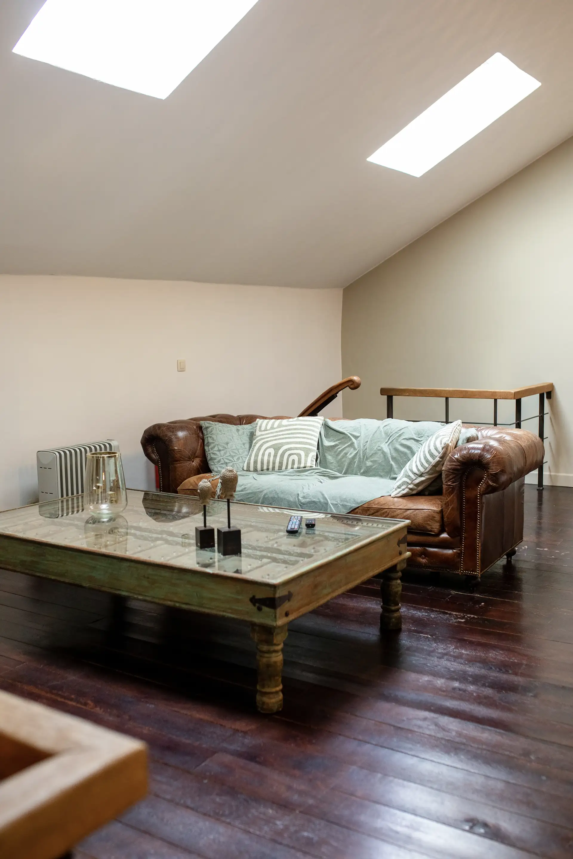 Suites Wellness sprimont couple salon