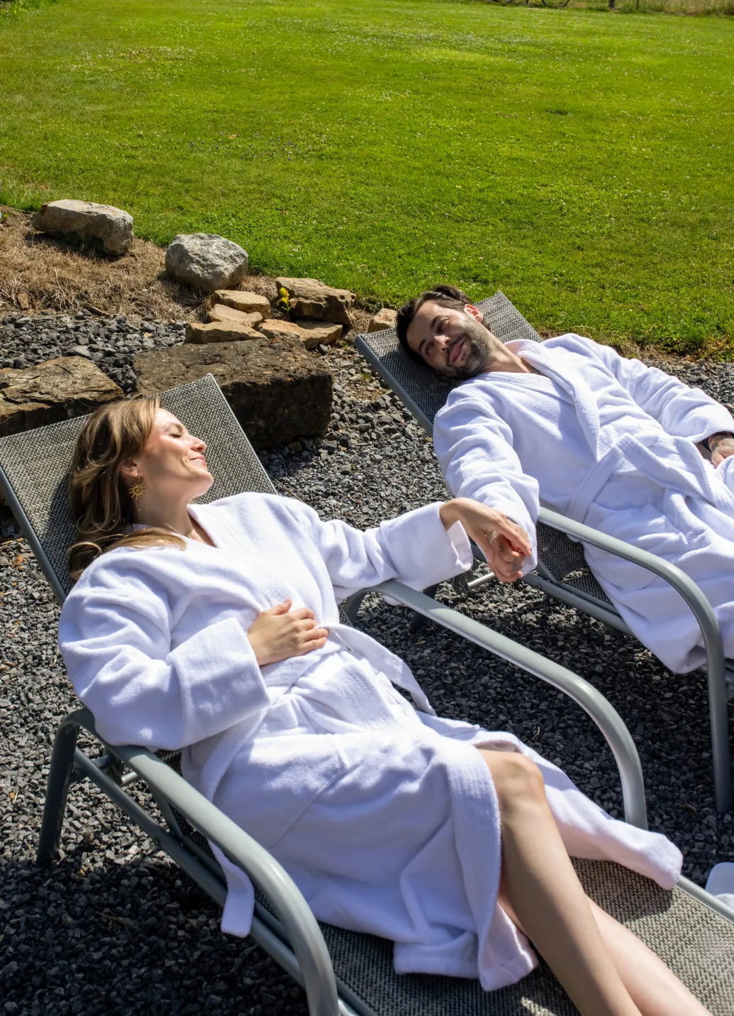 Suites Wellness sprimont jardin couple